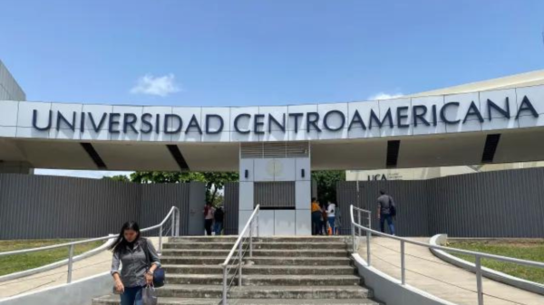 Universidad Centromaericana. Det universitet i Nicaragua tilhørende jesuittene. Foto: divergentes.com
